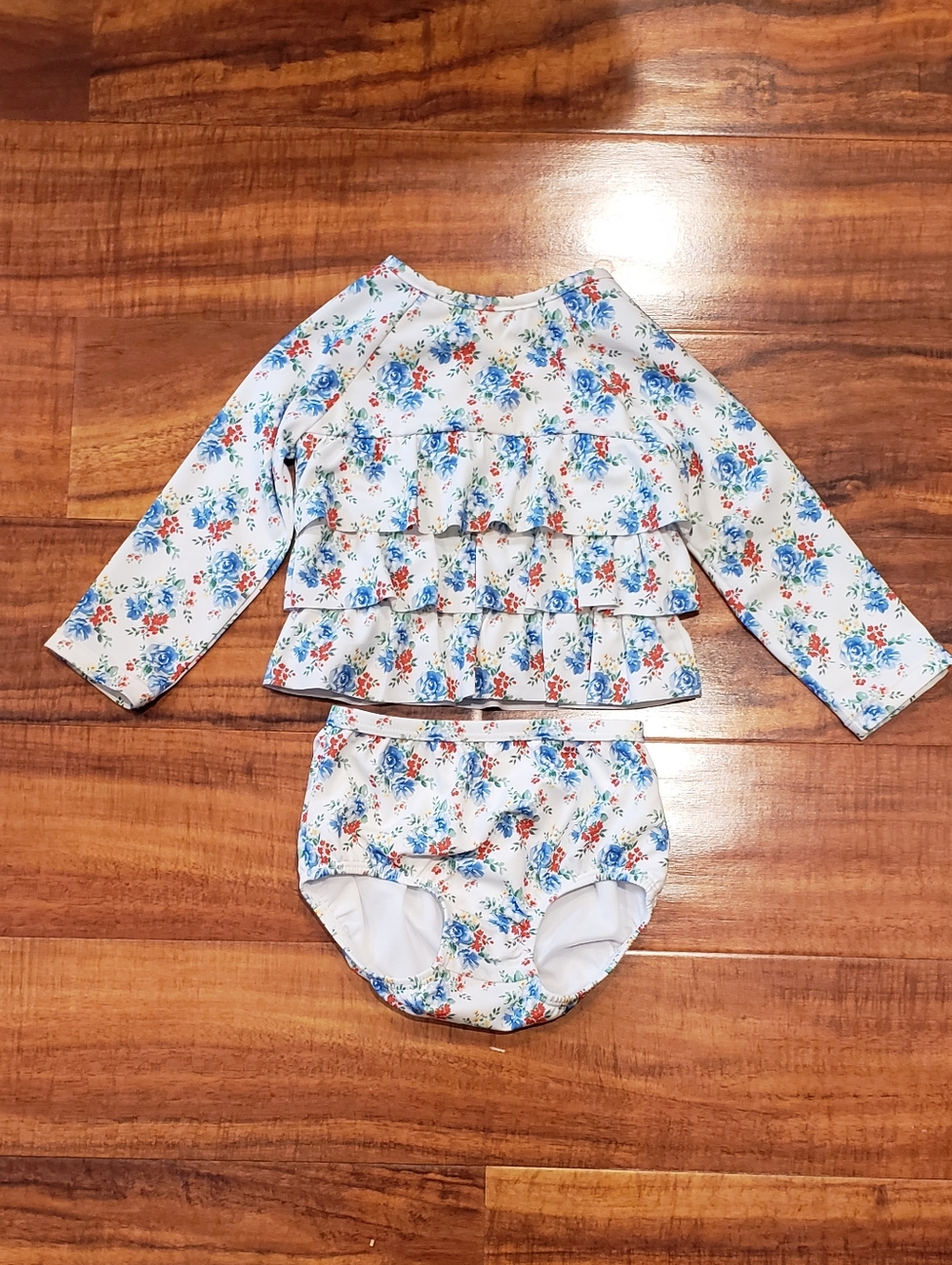 Janie and Jack GUC 12-18 months floral 2-piece rashguard swimsuit